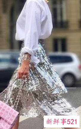 闪闪连衣裙搭配