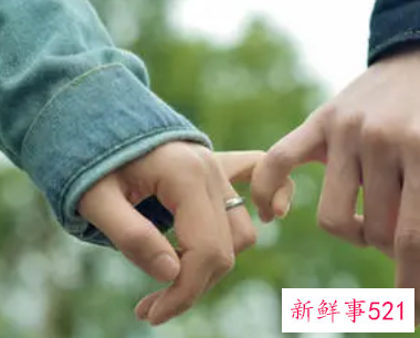 梦见朋友恋爱是什么意思