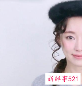 戴帽子适合什么编发