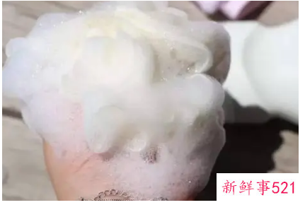 沐浴露洗脸一次会怎样