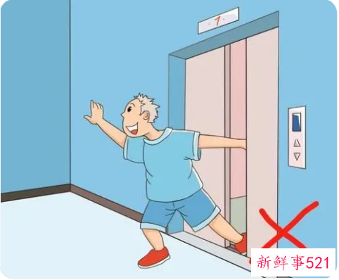 乘坐电梯安全小知识
