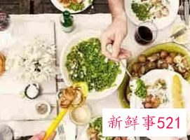 梦见吃饭没钱付账