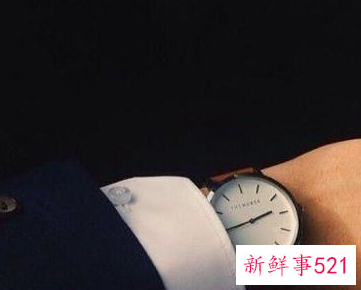 男士戴什么手表好看