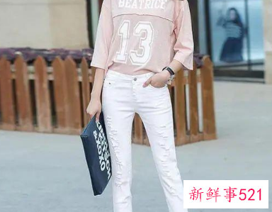 小个子女生穿裙子好看还是穿裤子好看