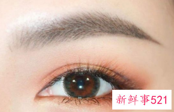蜜桃色眼妆怎么画好看