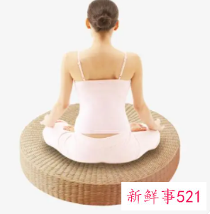 瑜伽盘腿坐的正确方式