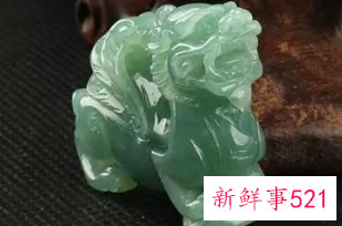 98年属虎佩戴什么能招财