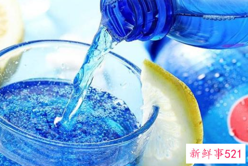 蓝色可乐好喝吗