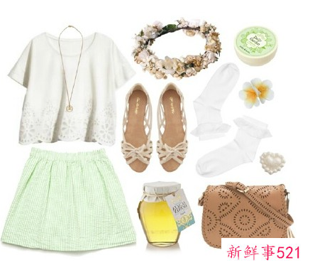 墨绿色半身裙搭配