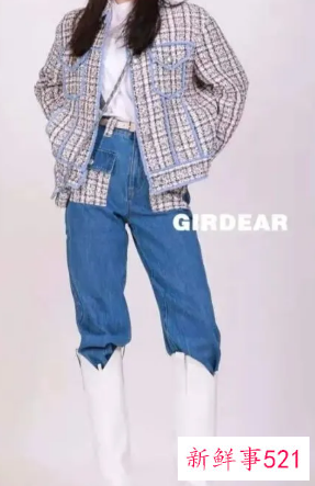 高腰直筒牛仔裤怎么配上衣