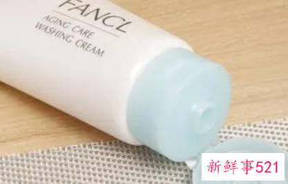 洗面奶和洁面乳的区别