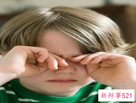 小孩子总是眨眼睛怎么治疗
