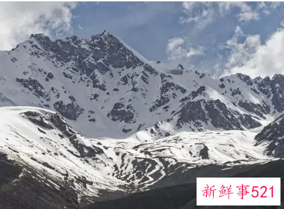 梦见下雪爬山是什么意思