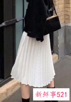 靴子怎么配衣服好看