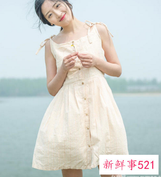 海边游玩的高峰季节你还差一条仙女裙