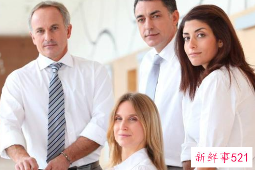 在职场解释就是掩饰