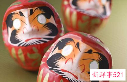 不倒翁为什么不会倒