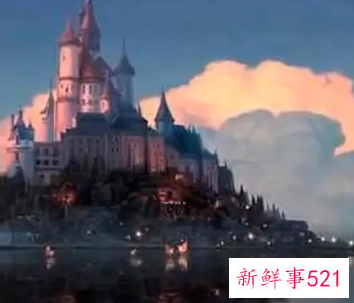 手捧空花盆的孩子童话故事