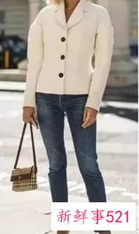 西装牛仔裤搭配什么鞋男