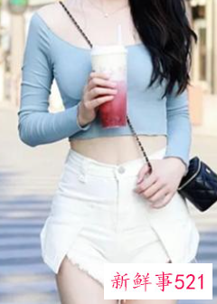 夏季穿白色还是黑色