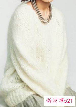 50多岁的女人怎样穿衣服更好看