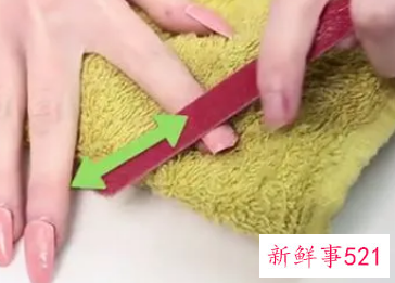 做的指甲怎么快速卸掉