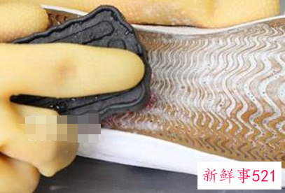白鞋面上有黄渍怎么去除