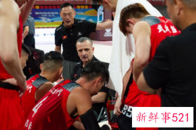 曝武汉当代男篮欠薪达6-9个月,篮协已介入