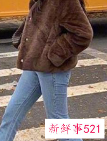 靴子怎么配衣服好看