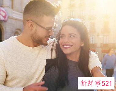 当一个人不爱你的表现是什么样子的