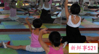 要孩子当众表演应注意尺度