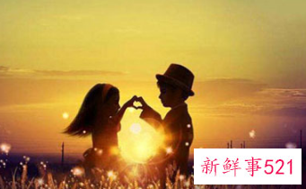 表面傻内心聪明的女孩