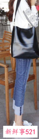 白色卫衣配什么裤子好看女