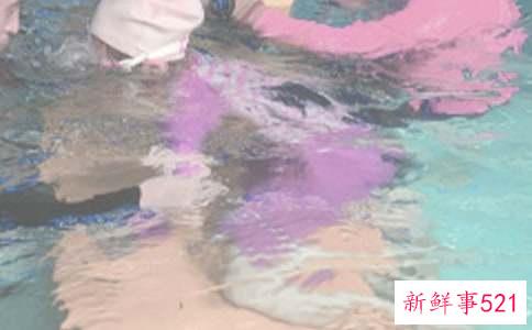 游泳瘦身的正确方法