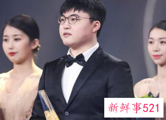 BLG宣布Uzi将暂时休息一段时间