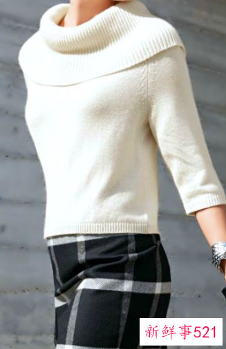 白色毛衣配什么色