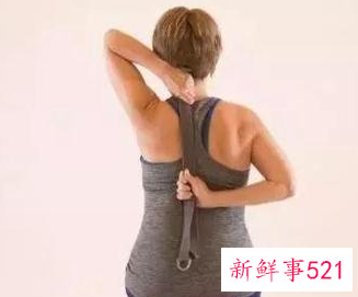 开肩美背的正确方法图