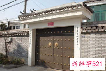 大门正对墙角的化解方法