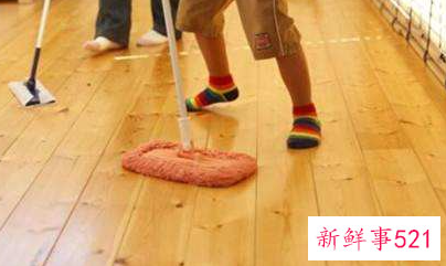 环保地板的清洁与保养