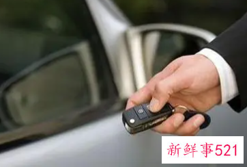 梦见把车借给别人是什么意思