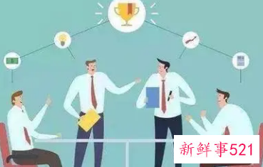 隐藏实力装傻的人气场