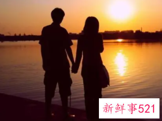 一个女孩子喜欢一个男孩子的表现