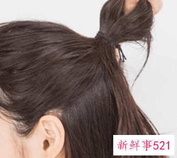 30岁减龄扎发型扎法