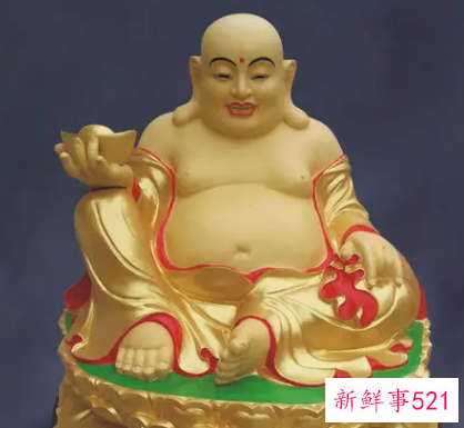 弥勒佛站着和坐着的区别