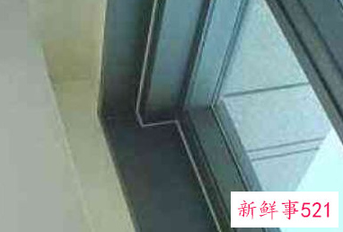 铝合金门框凹陷怎么处理