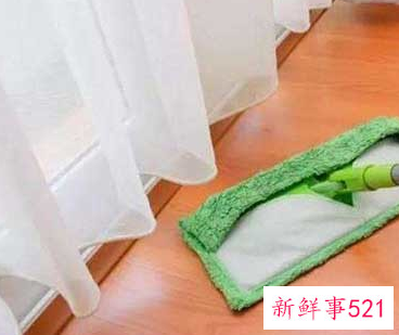 南风天潮湿的原因