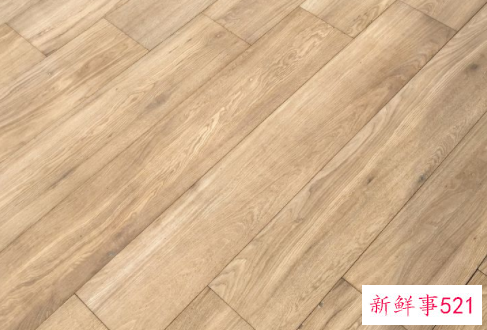 柚木色实木地板选购技巧