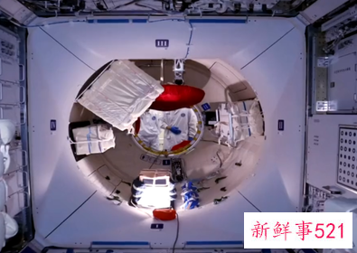 天和核心舱长啥样？带你近距离探访“地面空间站”