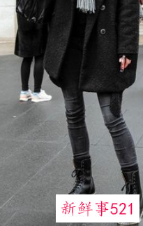 女生马丁靴搭配什么裤子好看图片