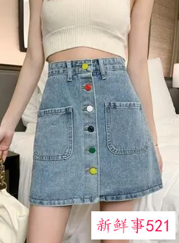 夏天短裙配什么鞋子好看